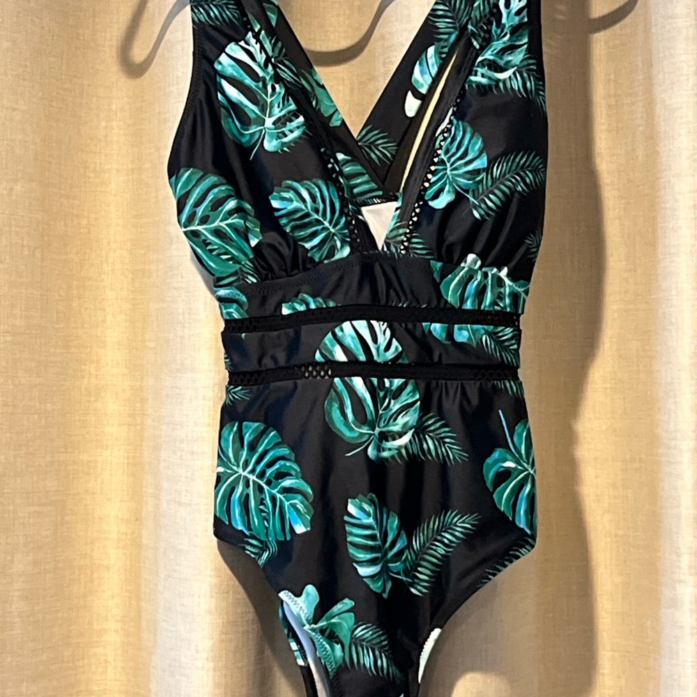 Tempt Me Tropical Leaf Swimwear